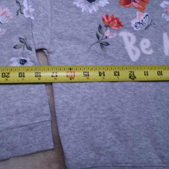 Girls Gray Sweatshirt Old Navy Short Sleeve T Shirt Size 8 Set - Picture 9 of 12